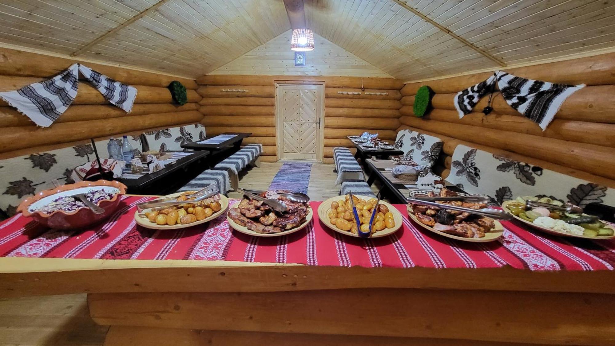 Niro Residence Gura Humorului Exteriör bild