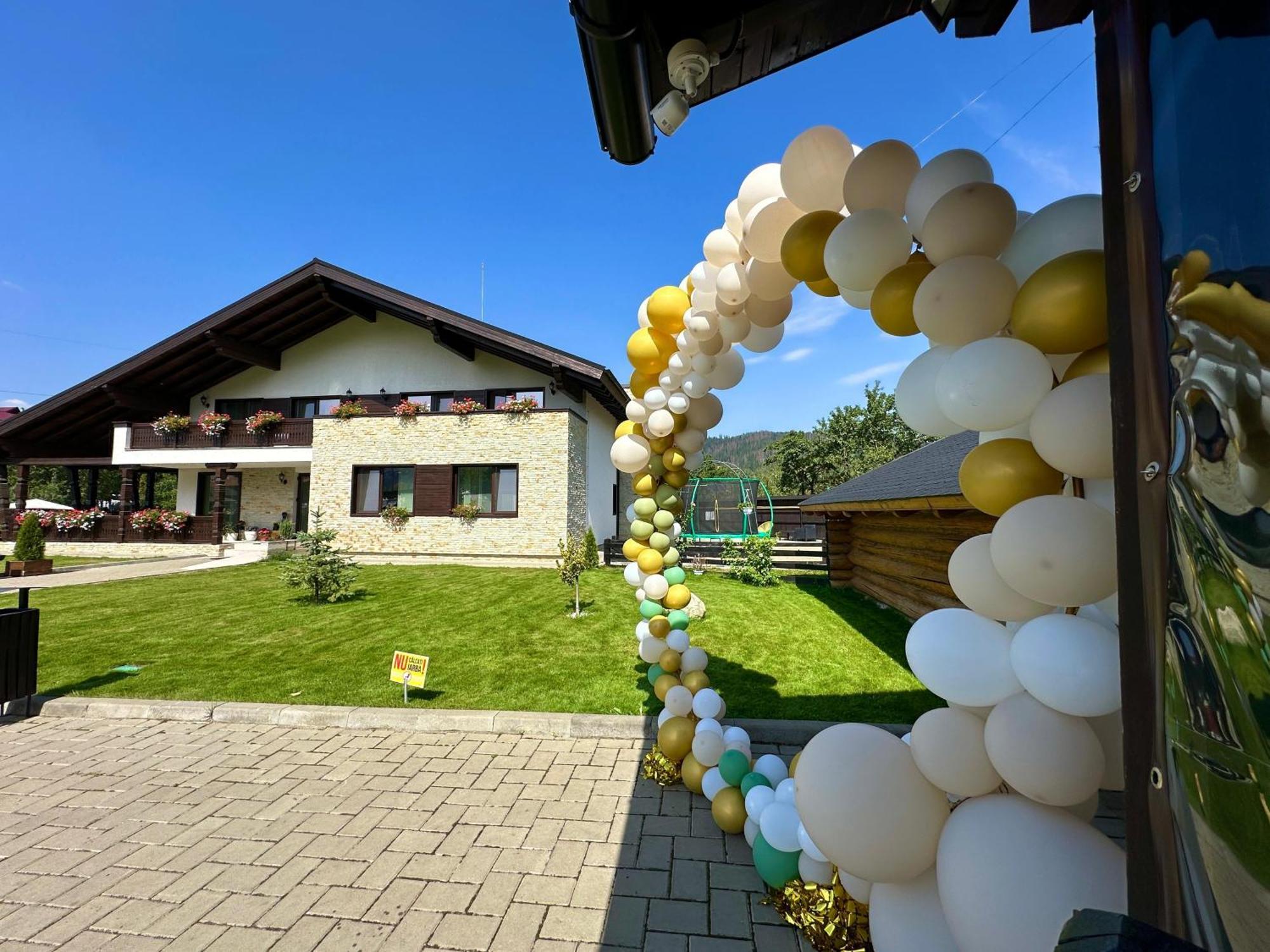 Niro Residence Gura Humorului Exteriör bild